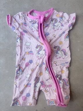 Baby Unicorn & Rainbows Zipper Shortie Shorty Romper